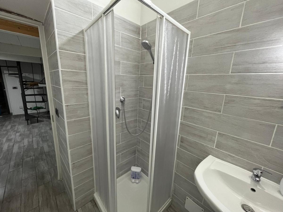 Bryan Home Napoli Bagian luar foto